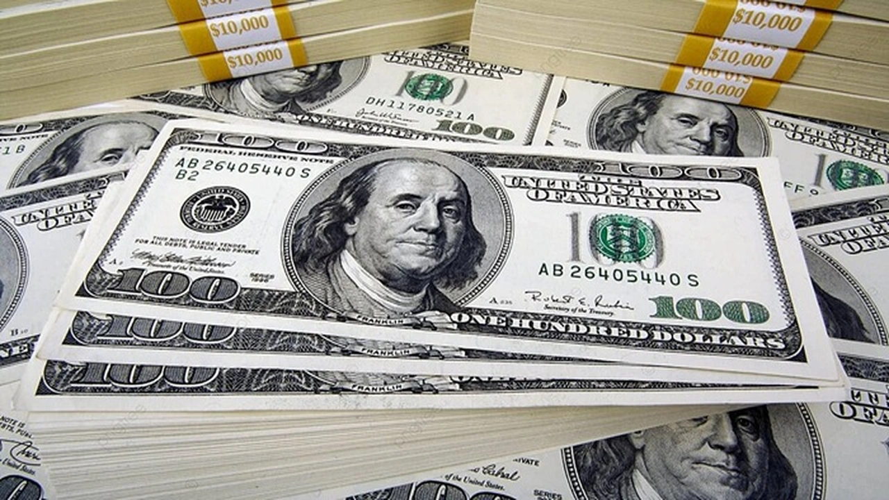 تغيرات جديدة في أسعار الدولار مقابل الجنيه المصري خلال تعاملات الثلاثاء